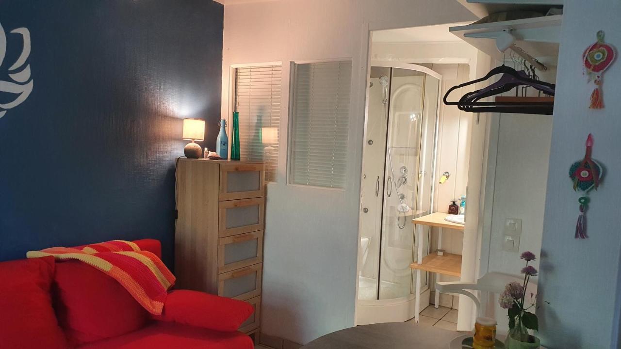 Les Floralis Studio La Gree-Saint-Laurent Екстериор снимка